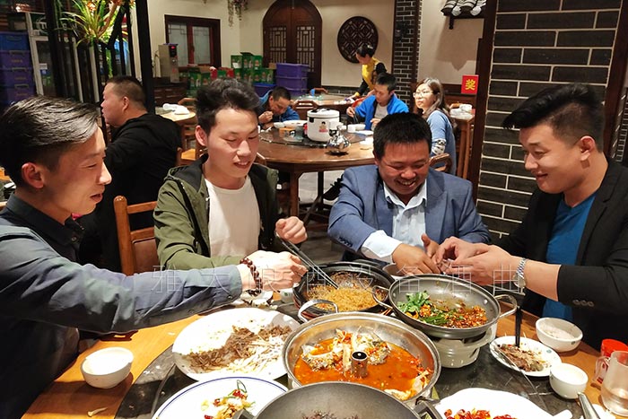 純糧酒飲后不上頭，不口干