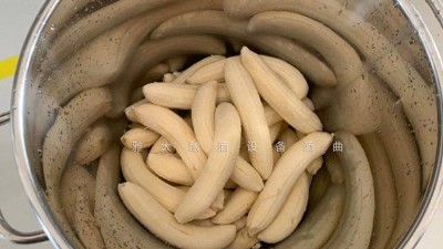 香蕉酒怎么做？水果釀酒設(shè)備釀造香蕉酒技術(shù)