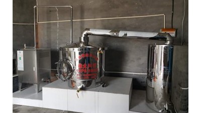 夏天用蒸餾釀酒設(shè)備做固態(tài)酒能行嗎？能，但要注意這7點(diǎn)！
